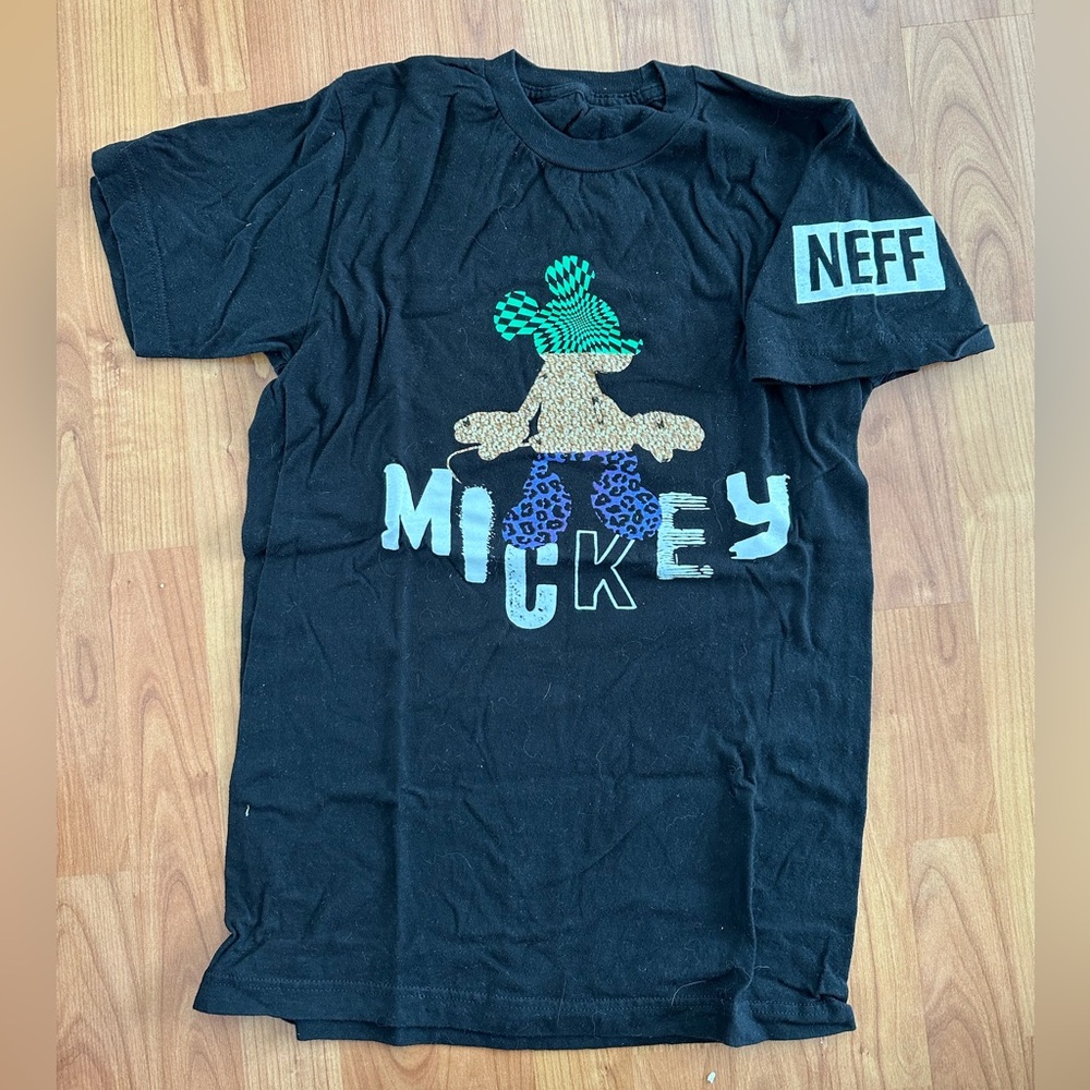 Disney Neff Mickey tee